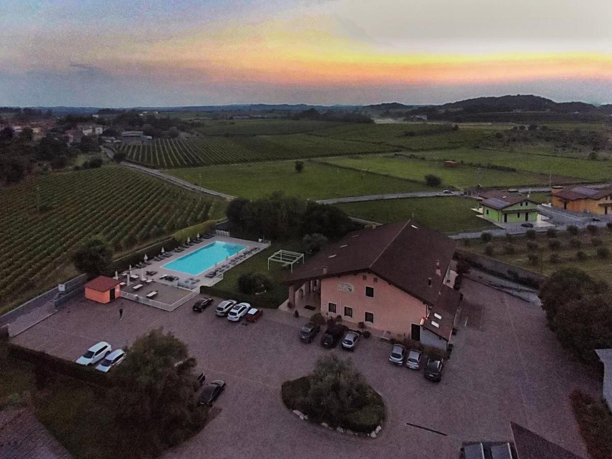 Agriturismo Ca' Del Gal ヴァレッジョ・スル・ミンチョ エクステリア 写真